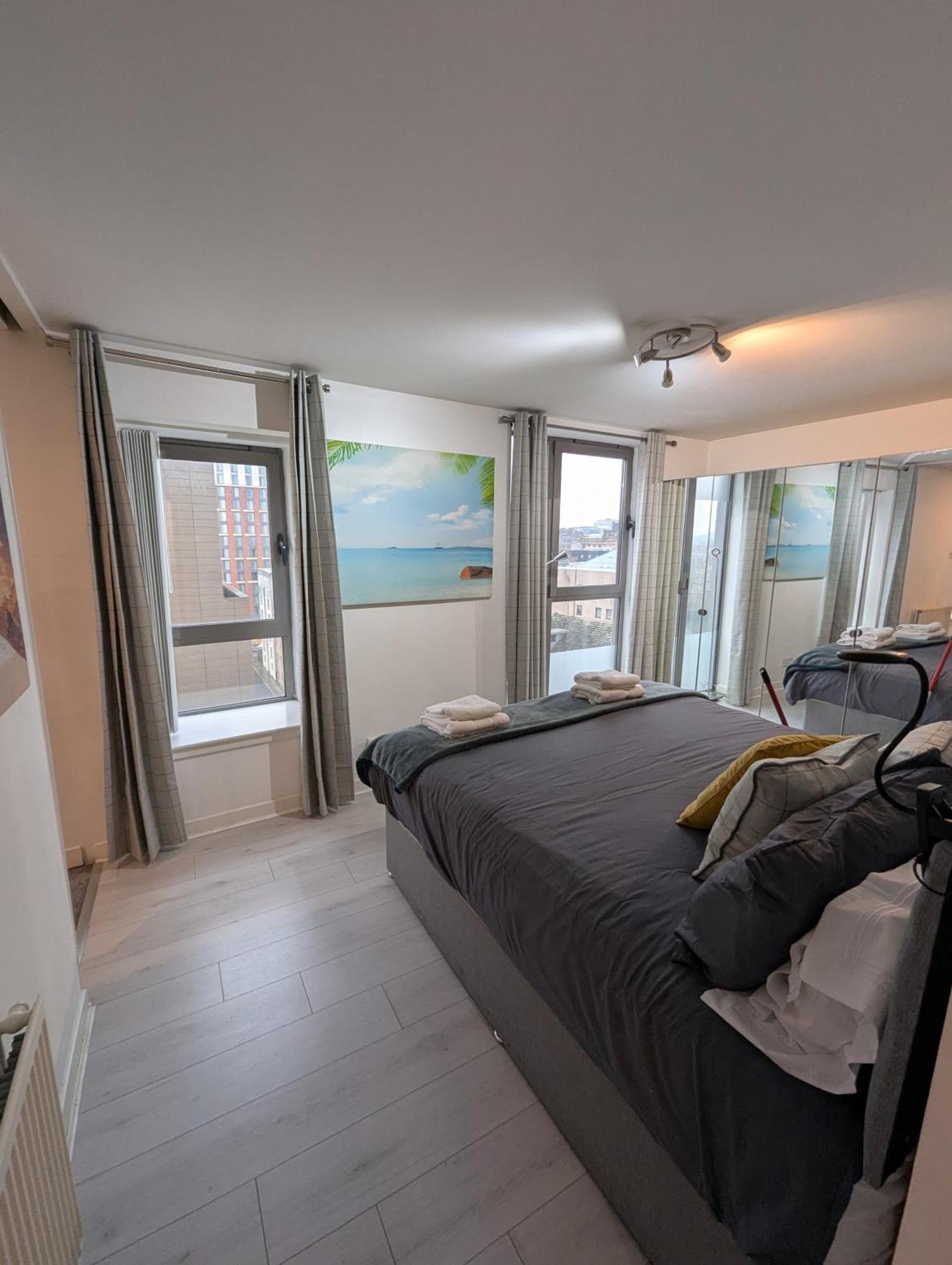 Glasgow City Centre Waterfront Apartment Ngoại thất bức ảnh