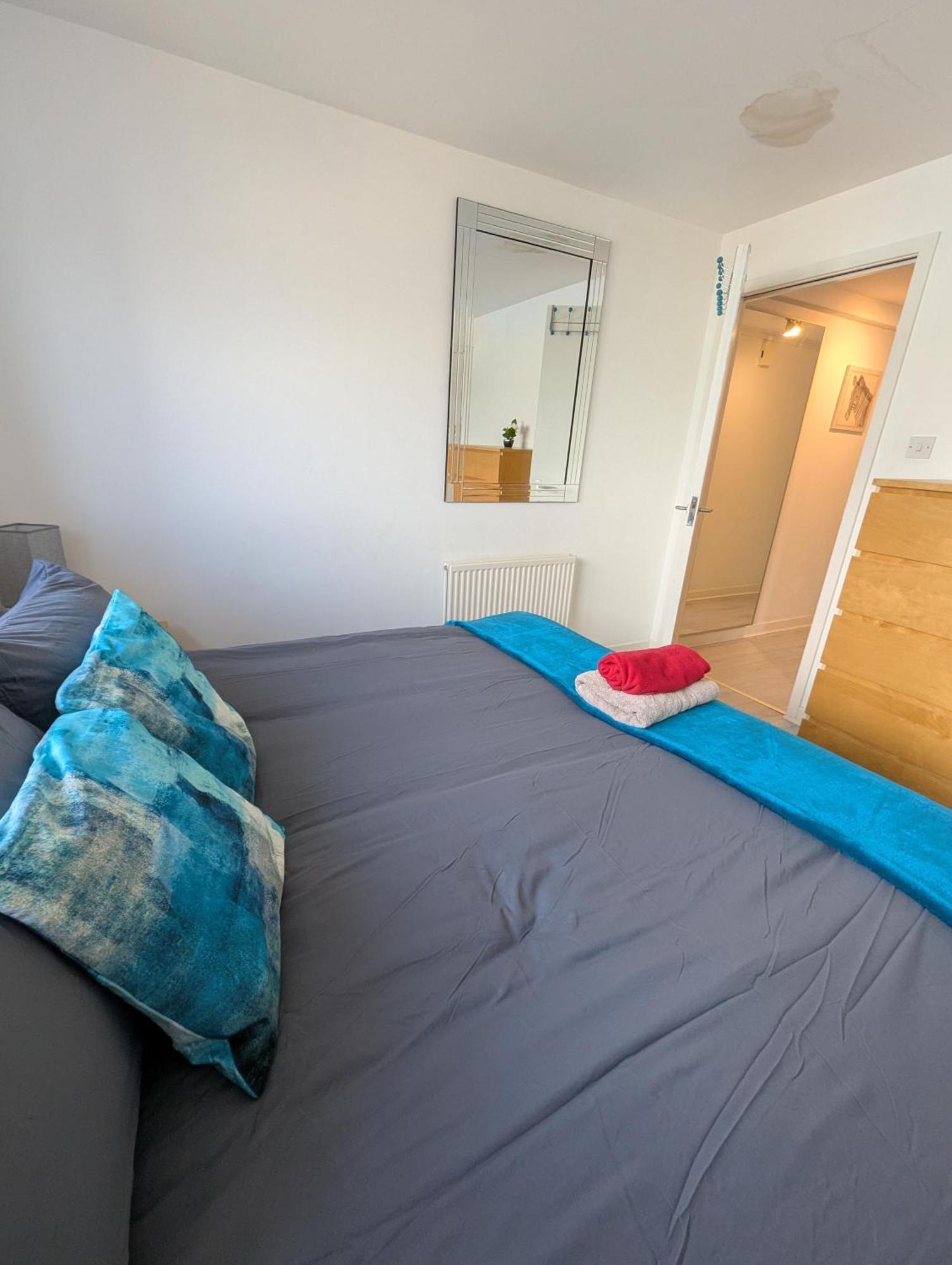 Glasgow City Centre Waterfront Apartment Ngoại thất bức ảnh