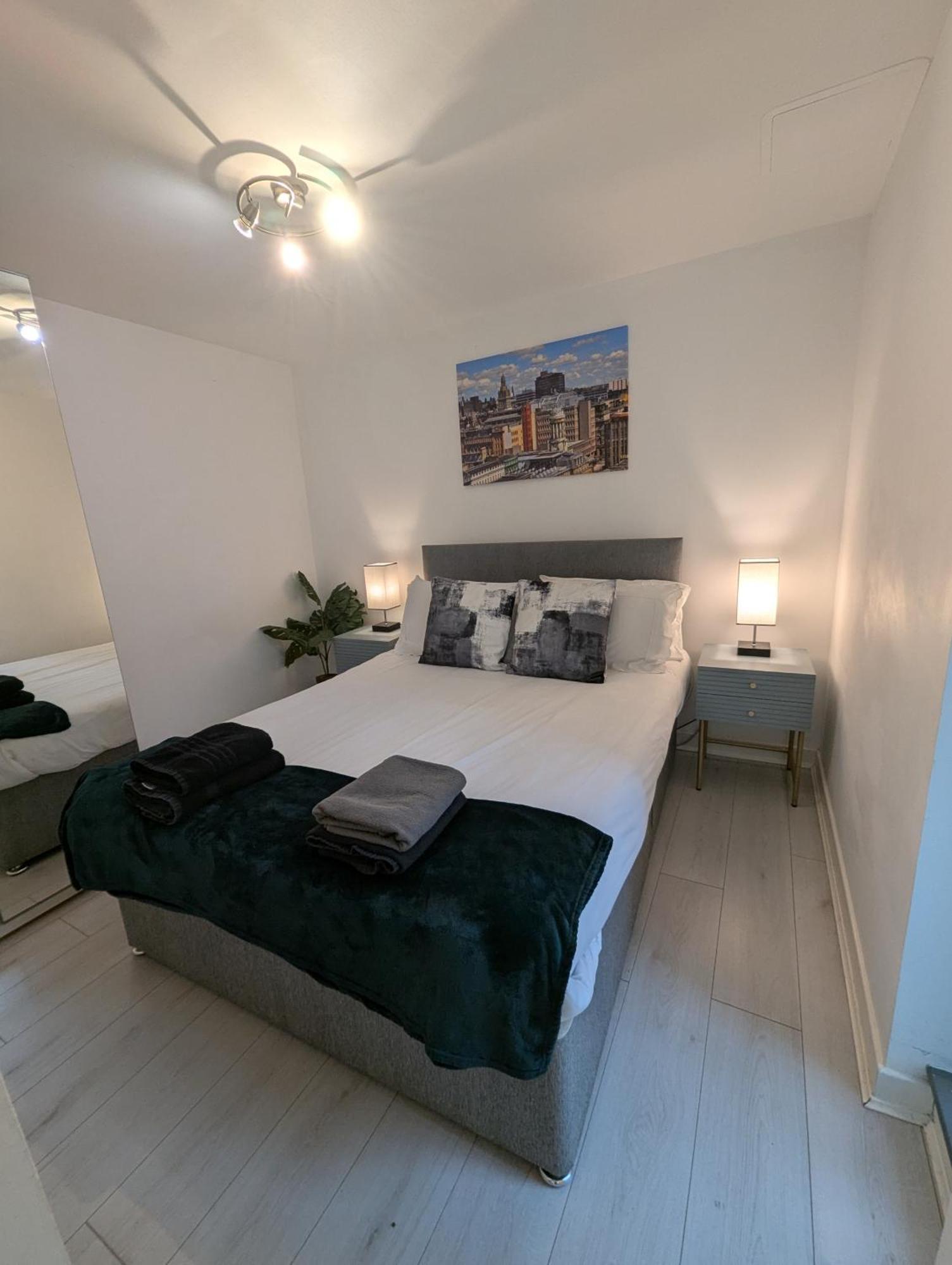 Glasgow City Centre Waterfront Apartment Ngoại thất bức ảnh